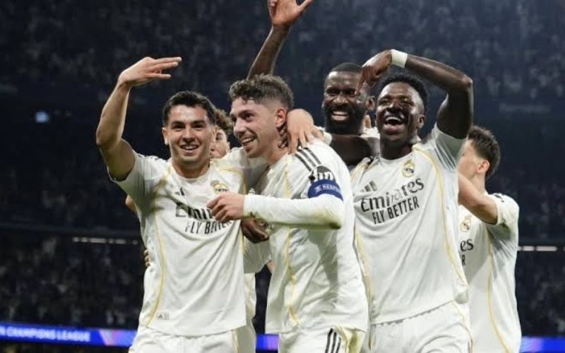 CLB giàu nhất thế giới lộ diện Real Madrid tụt hạng