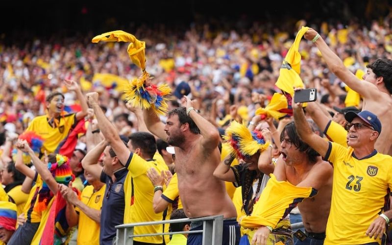 Giai điệu âm nhạc cổ vũ cuồng nhiệt vang vọng khắp khán đài kỳ World Cup 2026