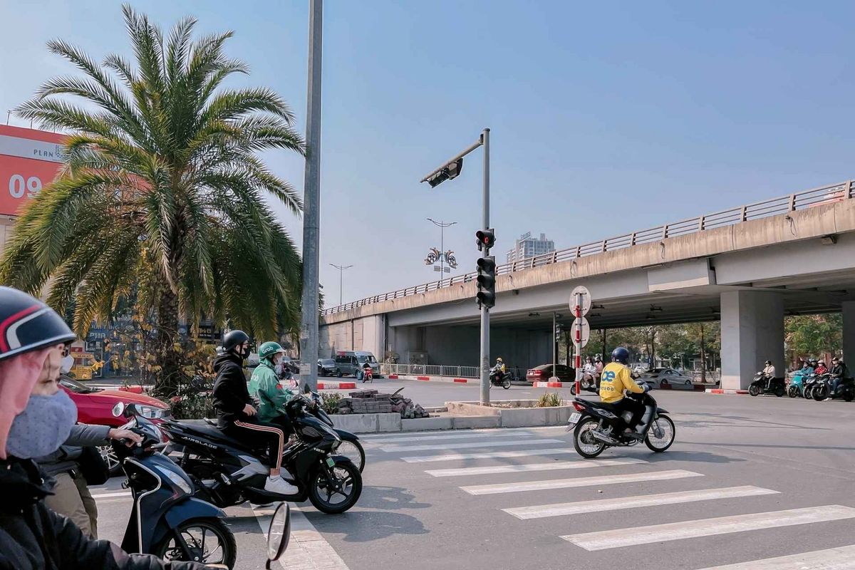 Hệ thống đèn tín hiệu giao thông đường bộ điều tiết phương tiện